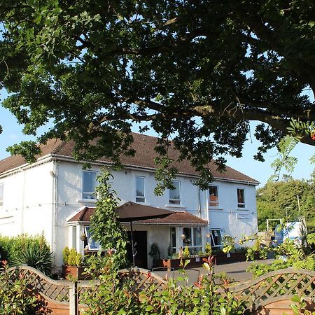 The Gatwick White House Hotel Хорли Экстерьер фото